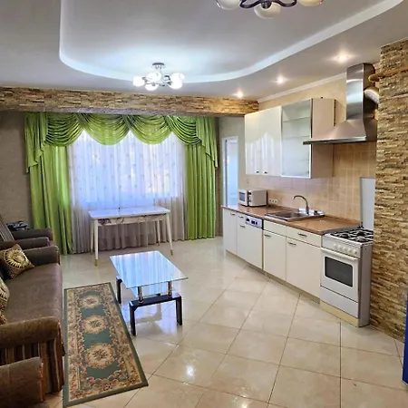 In The Center Of Apartment Chisinau